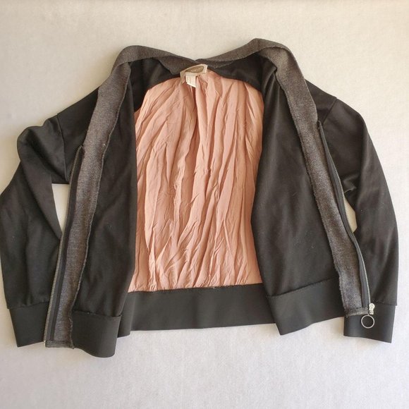 women's Forever 21 sweater size M black and gray - Picture 3 of 6